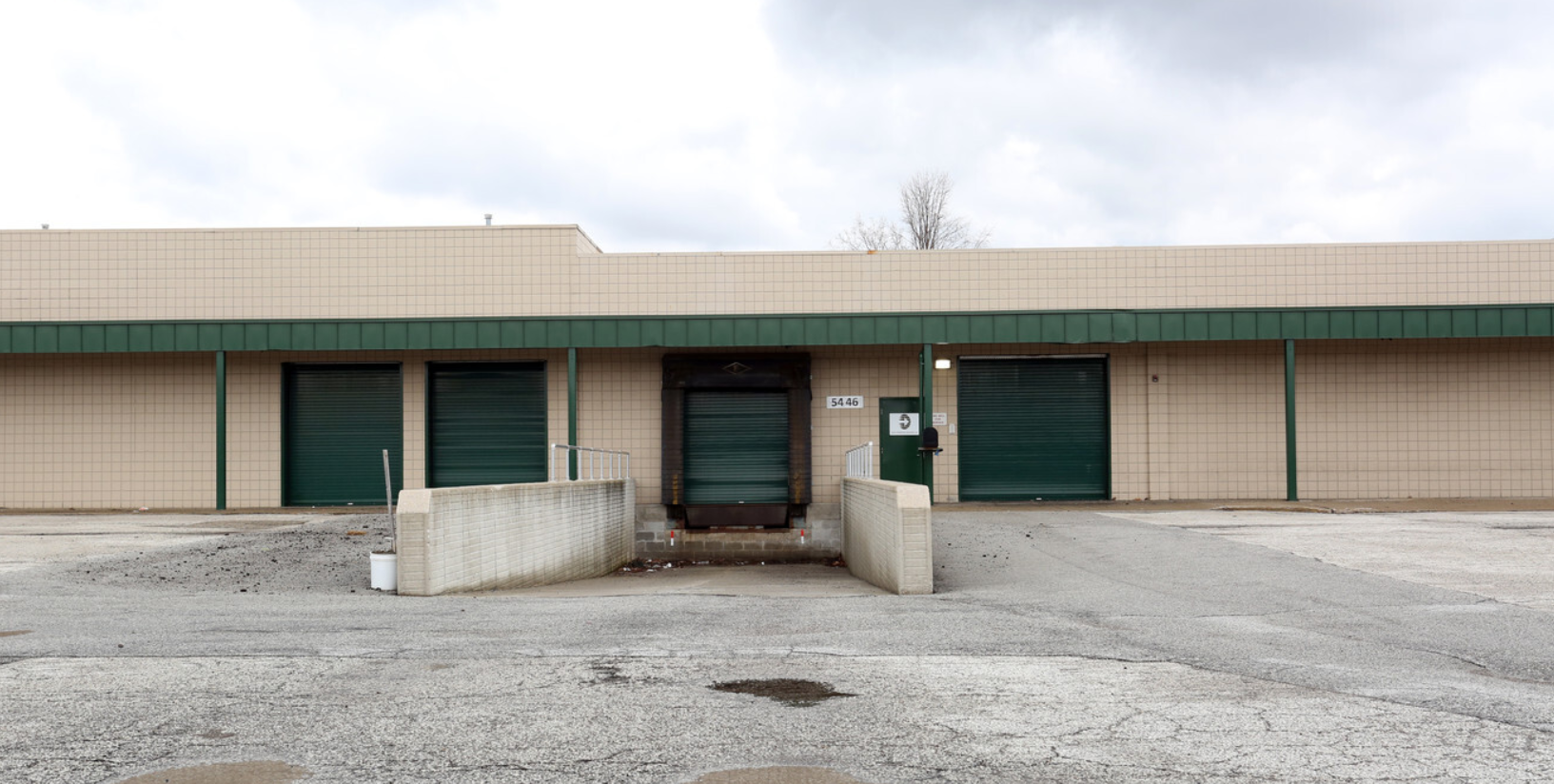 5446 DIXIE Highway