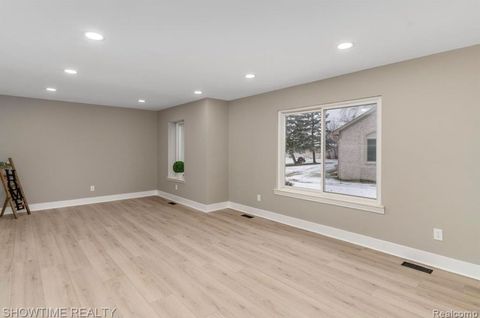 A home in ClintonCharterTownship_Macomb