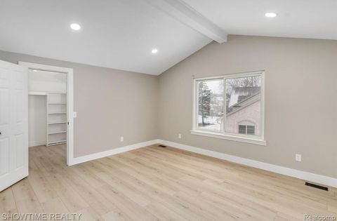 A home in ClintonCharterTownship_Macomb
