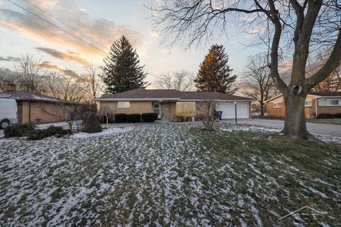 A home in Saginaw Twp