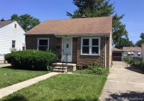 A home in Harper Woods