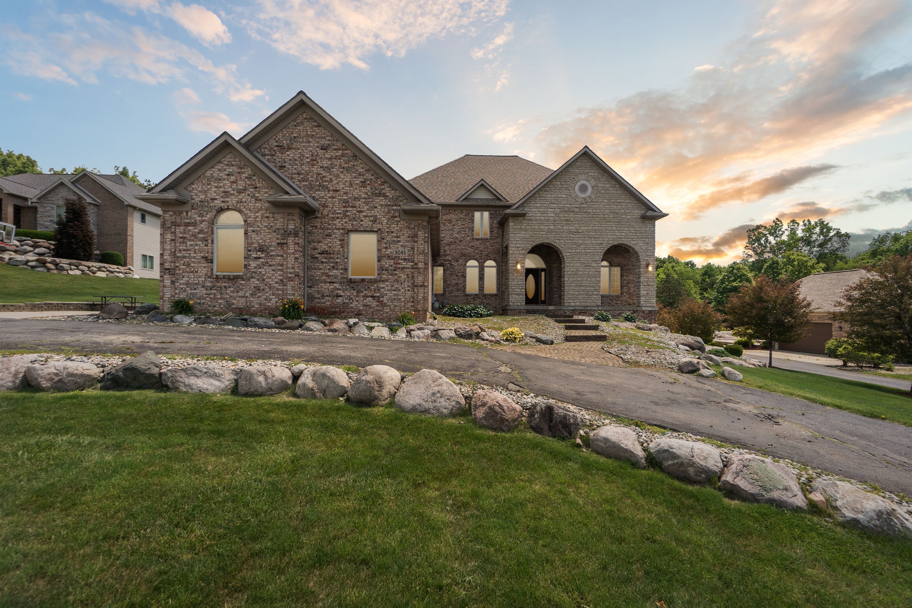 View Davison Twp, MI 48423 house