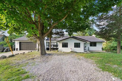 A home in Somerset Twp