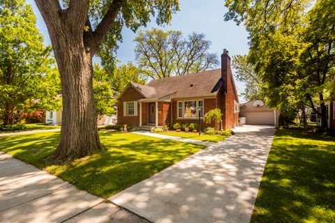 A home in Grosse Pointe Woods