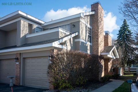 A home in West Bloomfield Twp