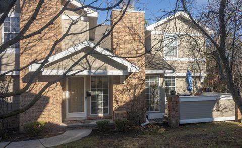 A home in West Bloomfield Twp