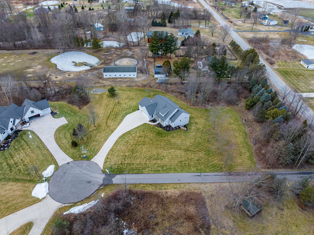 listing image 49