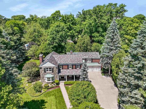 A home in Grosse Pointe Farms