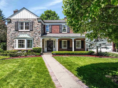 A home in Grosse Pointe Farms