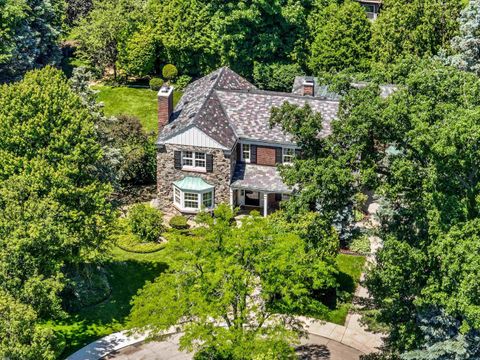 A home in Grosse Pointe Farms