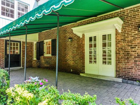 A home in Grosse Pointe Farms