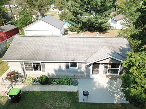 A home in Richfield Twp