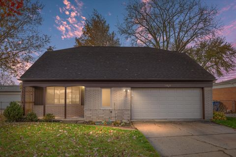 A home in Warren