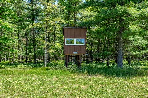 A home in Home Twp