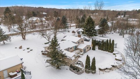 A home in Metamora Twp