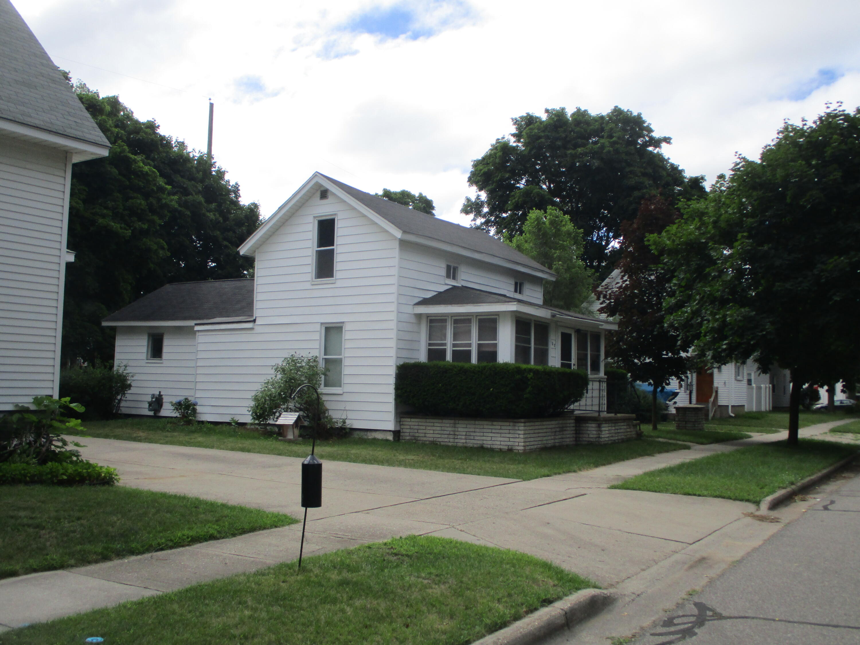 View Mt. Pleasant, MI 48858 house