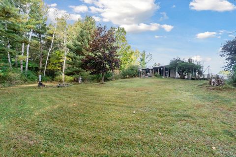 A home in Evart Twp