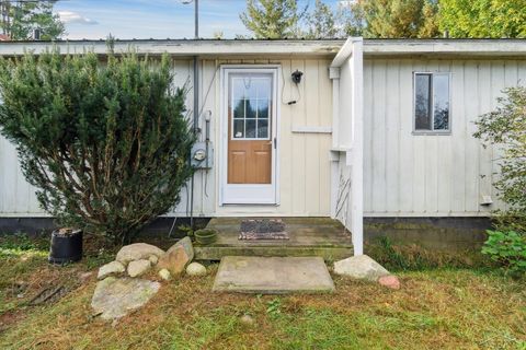 A home in Evart Twp