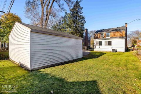 A home in Grosse Pointe Farms