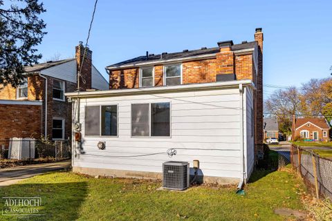 A home in Grosse Pointe Farms