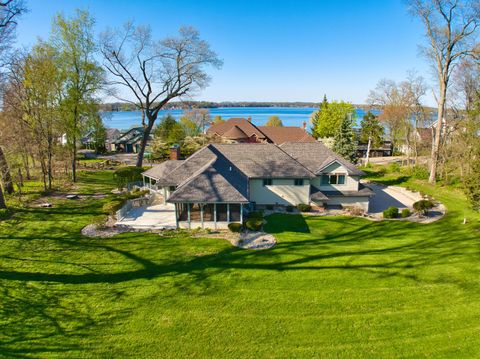 A home in White Pigeon Twp