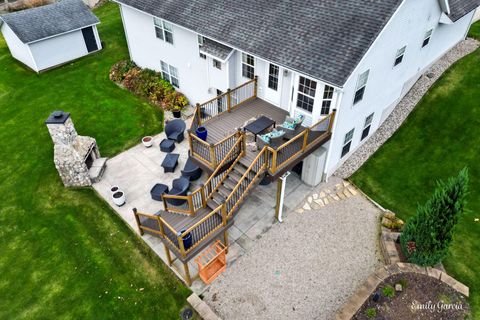 A home in Allendale Twp