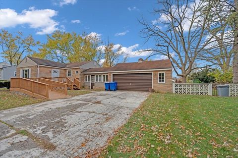 A home in Waterford Twp