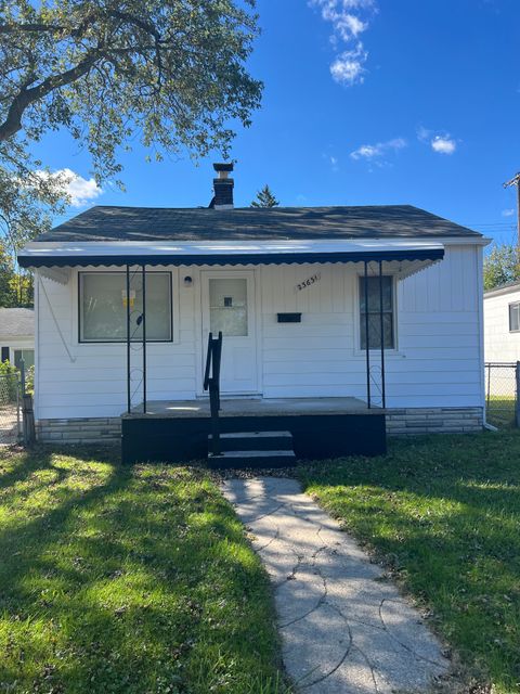 A home in Warren