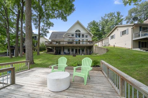 A home in Somerset Twp