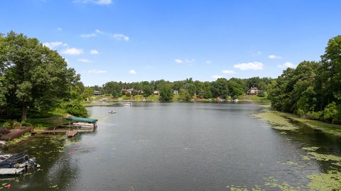 A home in Somerset Twp