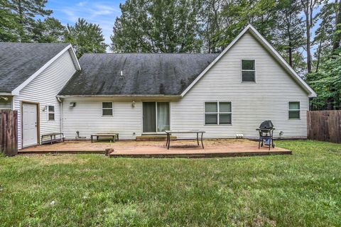 A home in Benona Twp