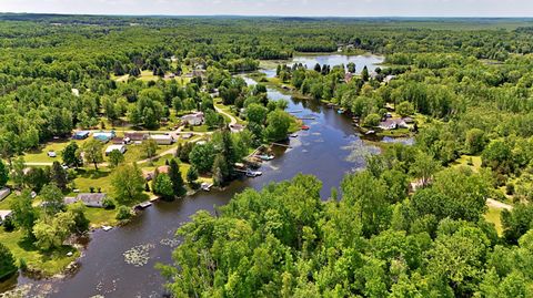 A home in Sheridan Twp - Mecosta