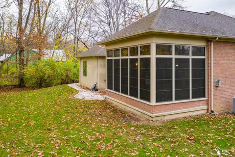 A home in Frenchtown Twp