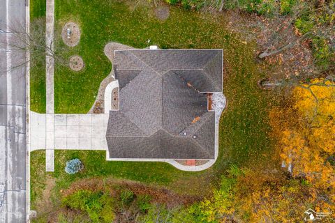 A home in Frenchtown Twp