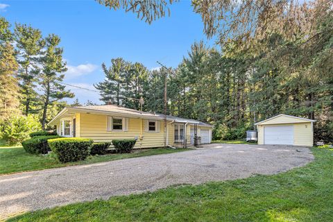 A home in Spring Arbor Twp