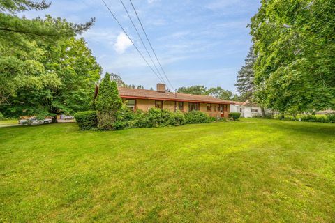 A home in Clam Lake Twp