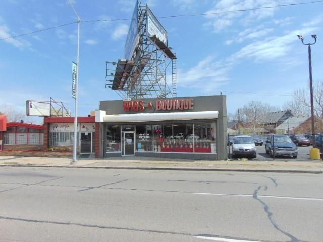 15390 GRATIOT Avenue