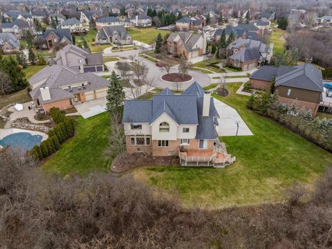 A home in West Bloomfield Twp