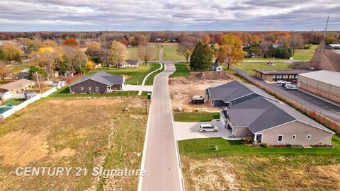 A home in Saginaw Twp