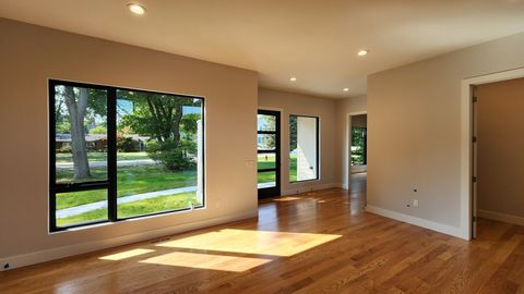 A home in Bloomfield Twp