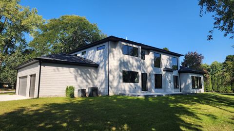 A home in Bloomfield Twp