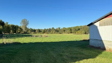 A home in Almont Twp