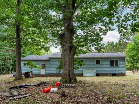 A home in Long Lake Twp