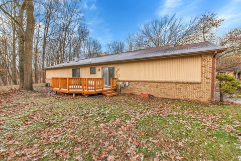 A home in West Bloomfield Twp