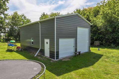 A home in Hampton Twp