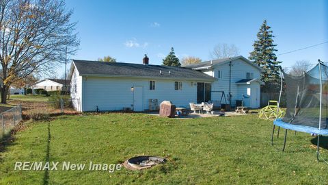 A home in Hampton Twp