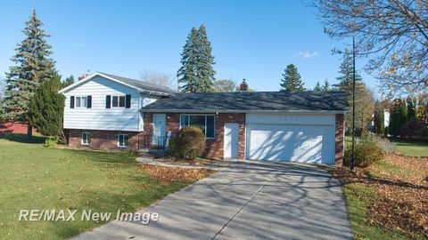 A home in Hampton Twp