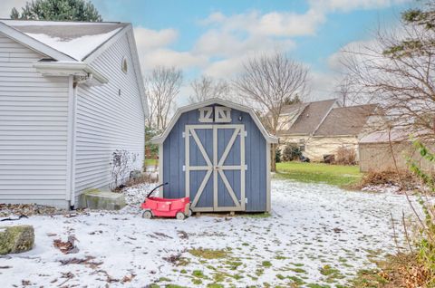 A home in Somerset Twp