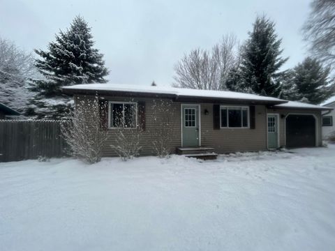 A home in Almira Twp