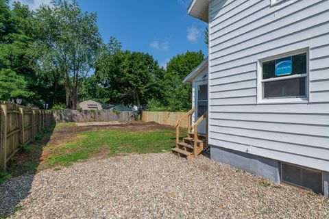 A home in Kalamazoo Twp